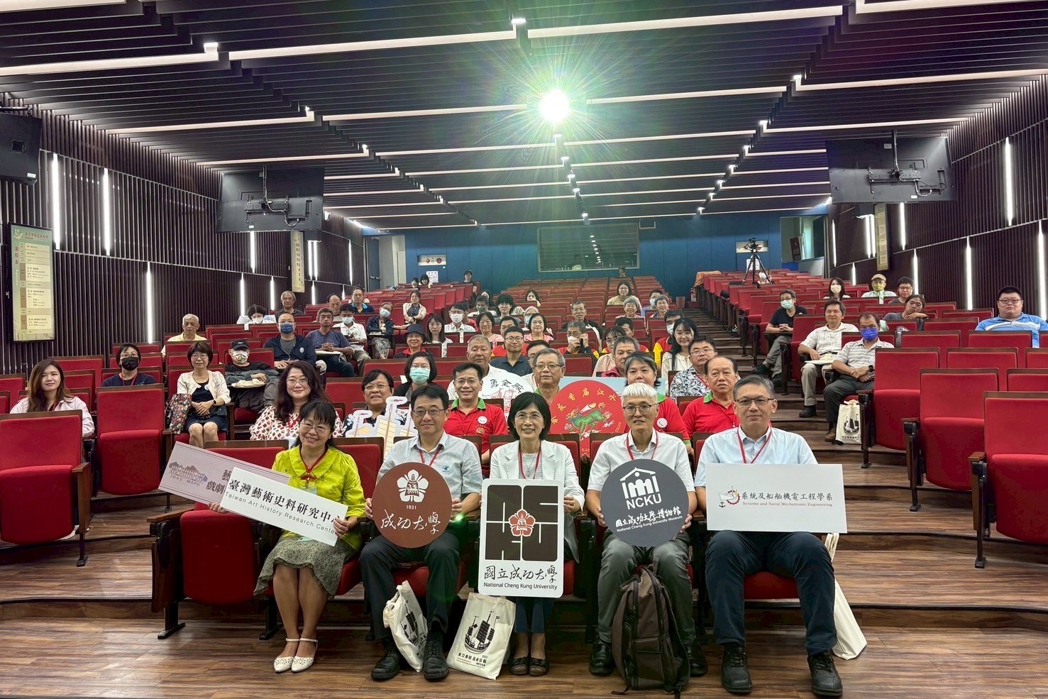 成大「東亞傳統造船技藝」國際交流會　探討福船在東亞之歷史演變與分享臺灣福船技藝與王船文化