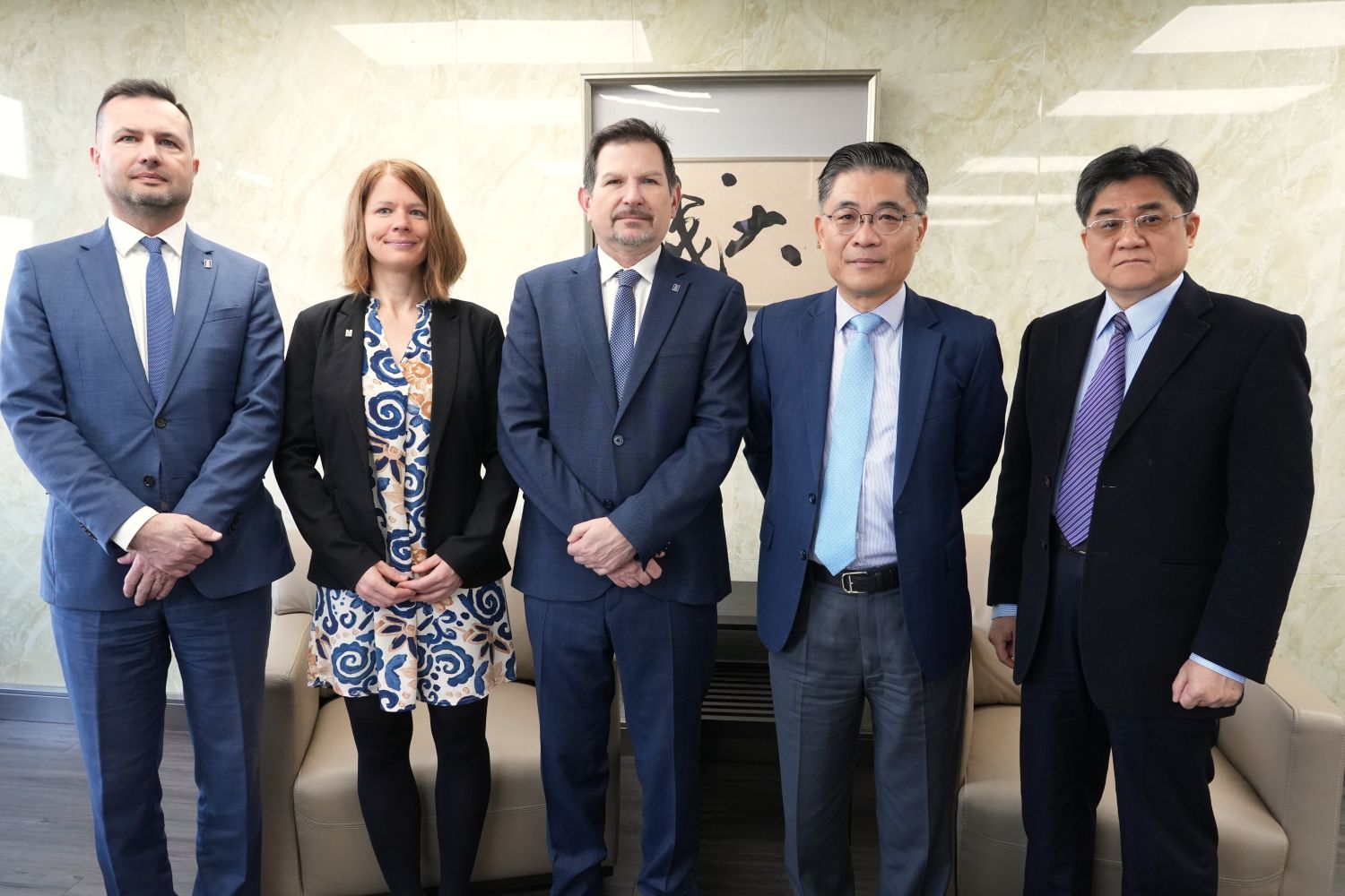 成功大學與馬薩里克大學簽署戰略夥伴關係協議 聚焦資安、半導體、生醫與環境發展