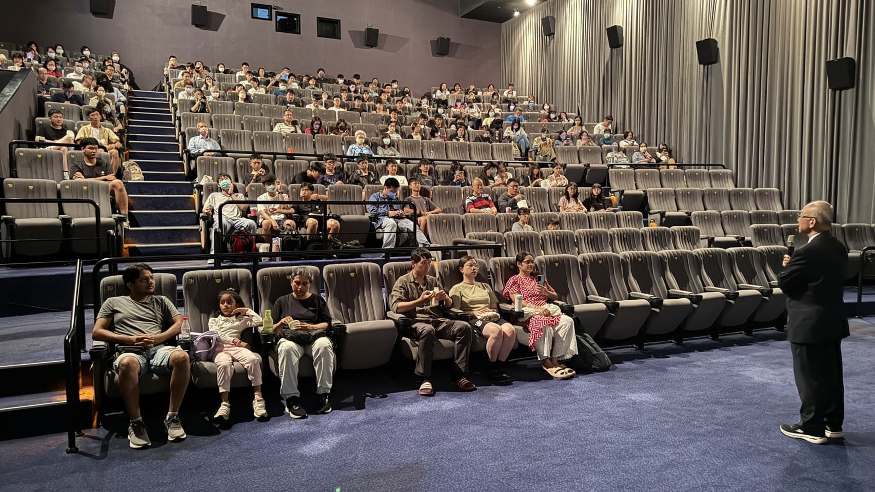 NCKU Students Watch The Mountain Makers to Reflect on Taiwan’s Semiconductor Legacy and Embrace Industry Commitment